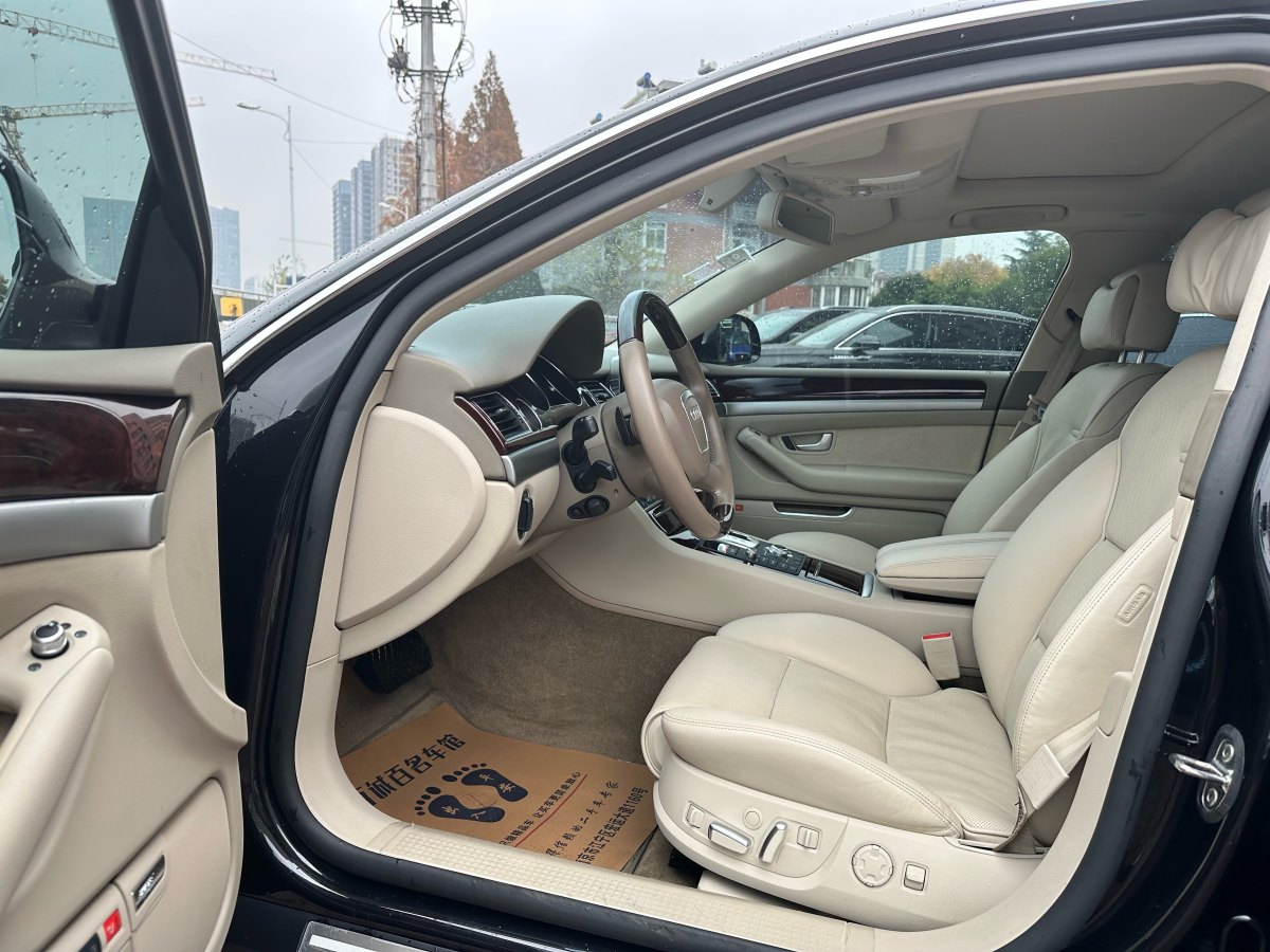 奧迪 奧迪A8  2008款 A8L 2.8 FSI豪華型圖片