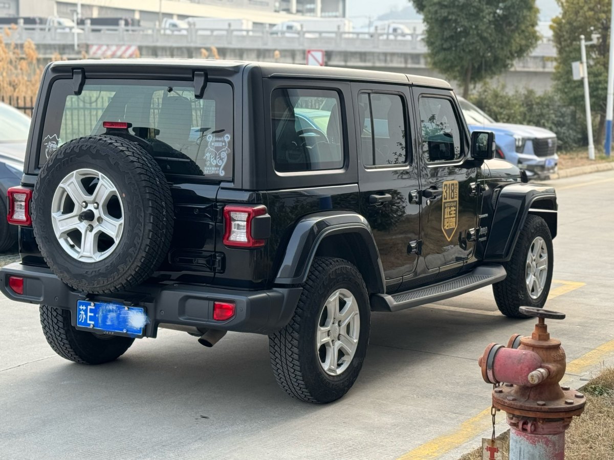 Jeep 牧馬人  2018款 2.0T Sahara 四門版圖片