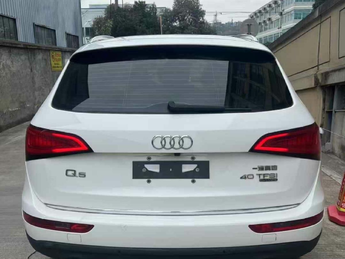 奧迪 奧迪Q5  2016款 40 TFSI 進(jìn)取型圖片