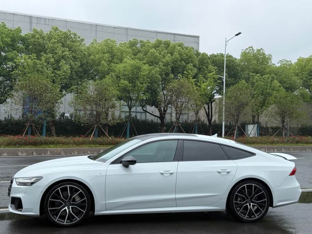 奧迪 奧迪A7  2023款 55 TFSI quattro 尊享型圖片