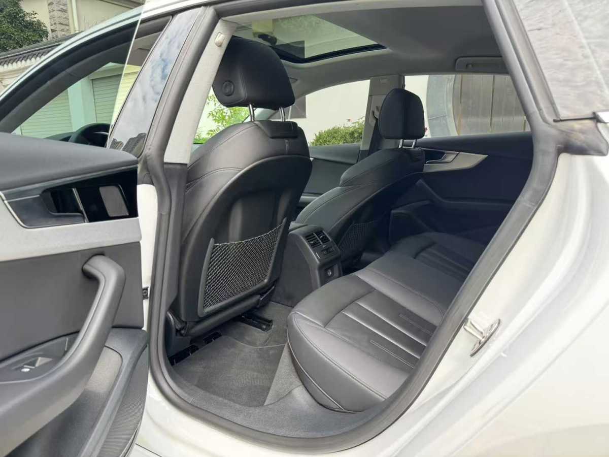 奧迪 奧迪A5  2023款 Sportback 40 TFSI 時(shí)尚動(dòng)感型圖片