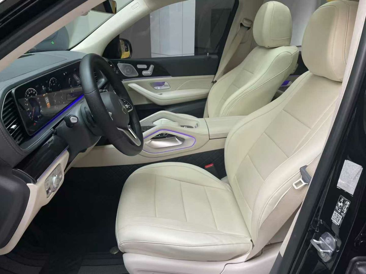 奔馳 奔馳GLE  2020款  GLE 350 4MATIC 時(shí)尚型圖片