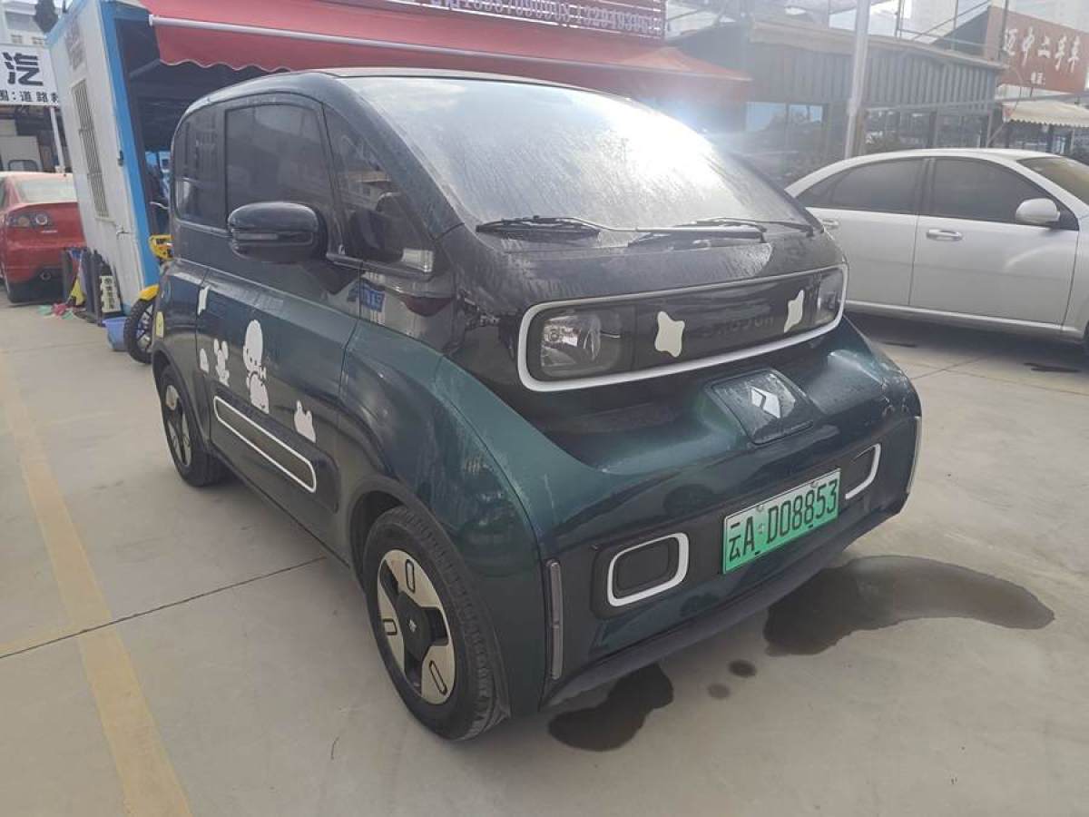 寶駿 寶駿KiWi EV  2022款 設(shè)計(jì)師輕享版 三元鋰圖片