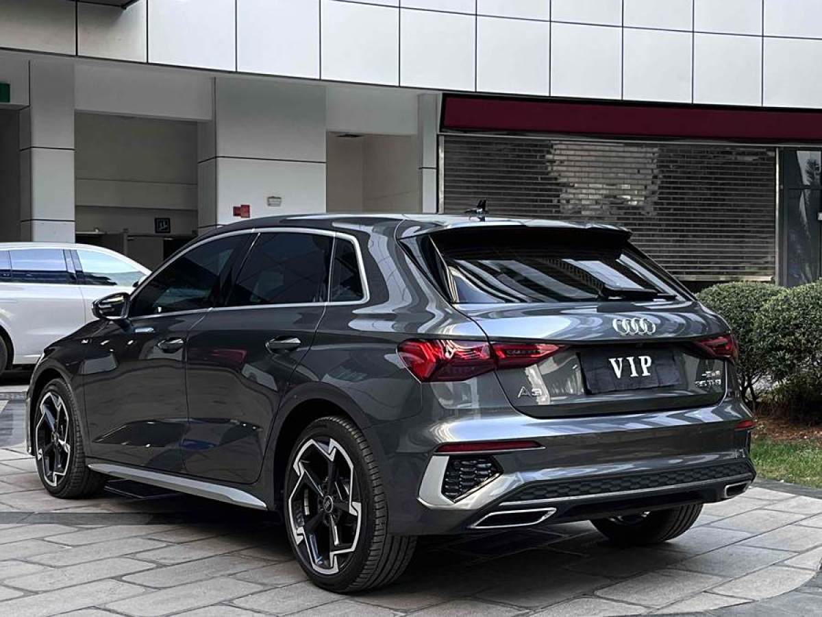 奧迪 奧迪A3  2024款 Sportback 35 TFSI 豪華運動型圖片