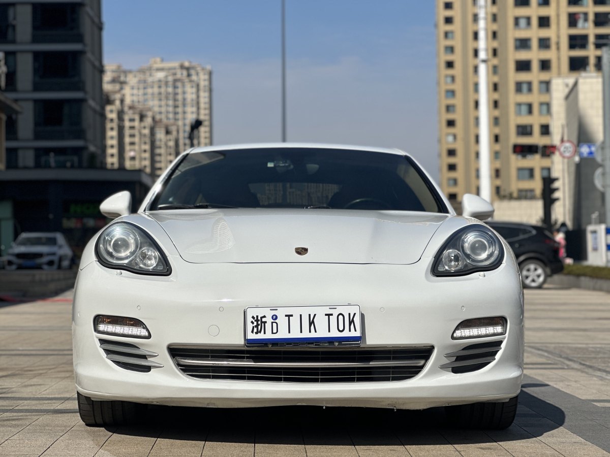 保時(shí)捷 Panamera  2013款 Panamera Platinum Edition 3.6L圖片