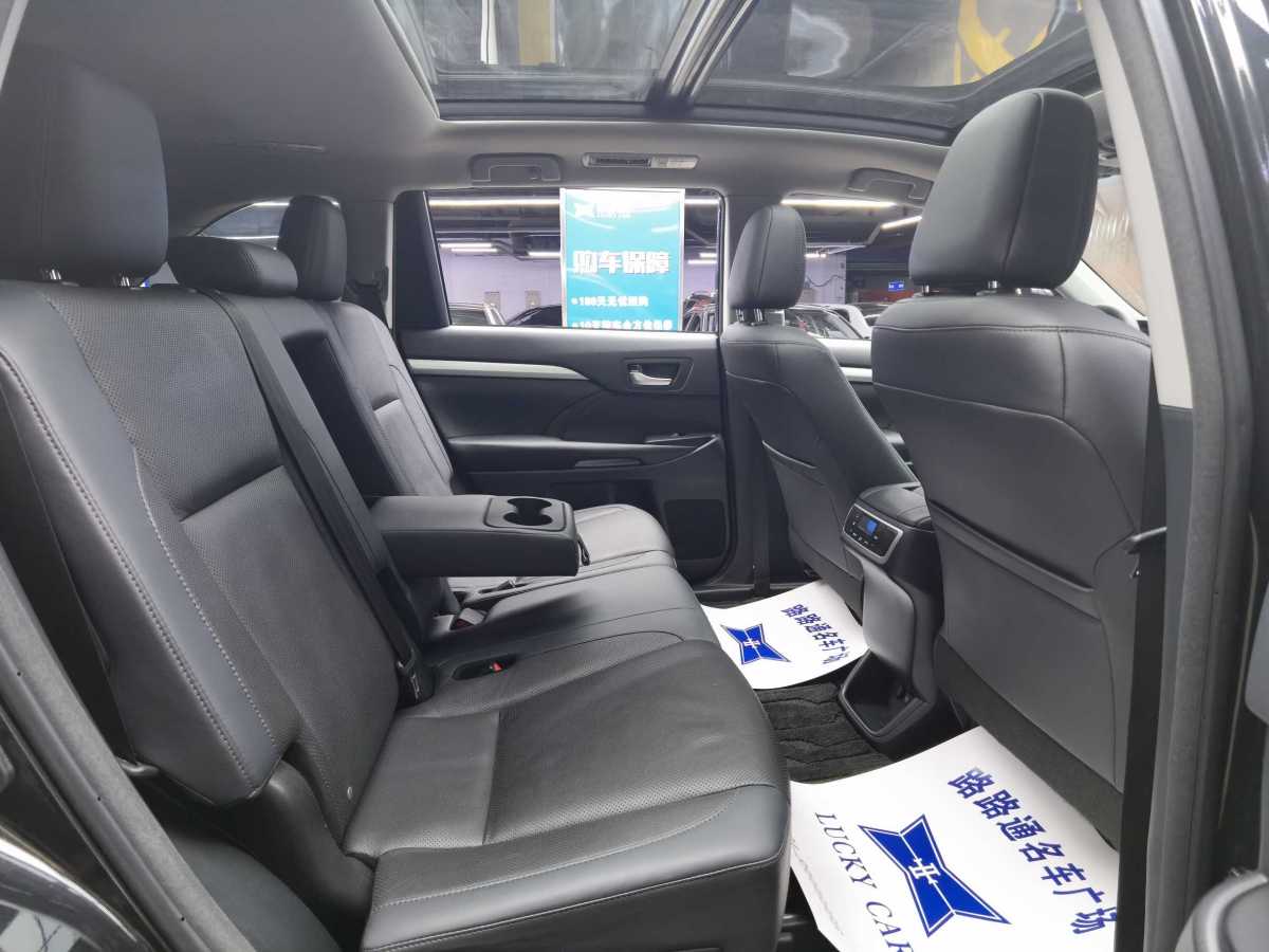 2019年7月豐田 漢蘭達(dá)  2018款 2.0T 四驅(qū)豪華版 7座 國VI