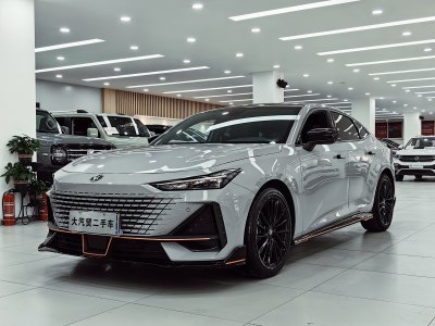 2022年8月 长安 长安UNI-V 1.5T 运动版图片