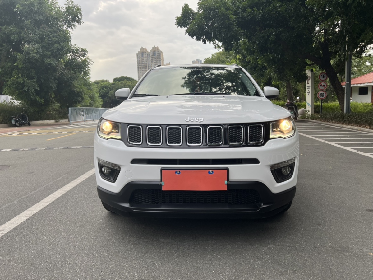 Jeep 指南者  2019款 200T 自動舒享-互聯(lián)大屏版圖片