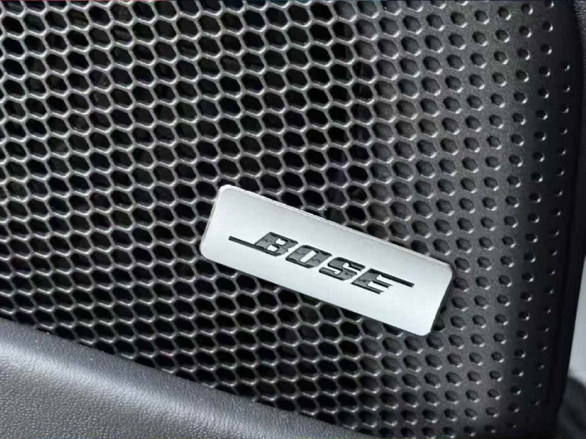 保時捷 911  2024款 Turbo 3.7T 50周年紀(jì)念版圖片