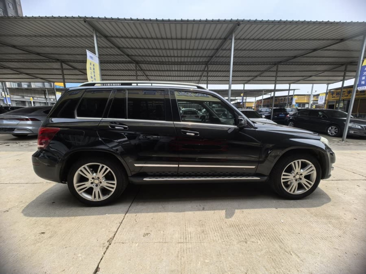 奔馳 奔馳GLK級(jí)  2013款 改款 GLK 300 4MATIC 時(shí)尚型圖片
