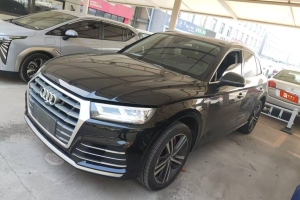 奧迪Q5L 奧迪 45 TFSI 尊享運(yùn)動型