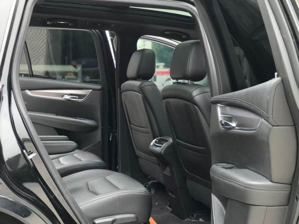 凱迪拉克 XT6  2021款 28T 六座風尚型圖片