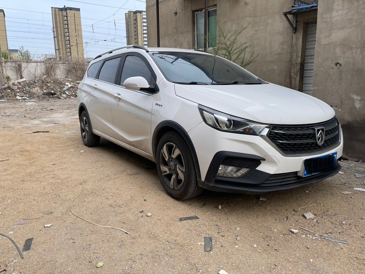 寶駿 310W  2018款 1.5L 自動豪華型圖片