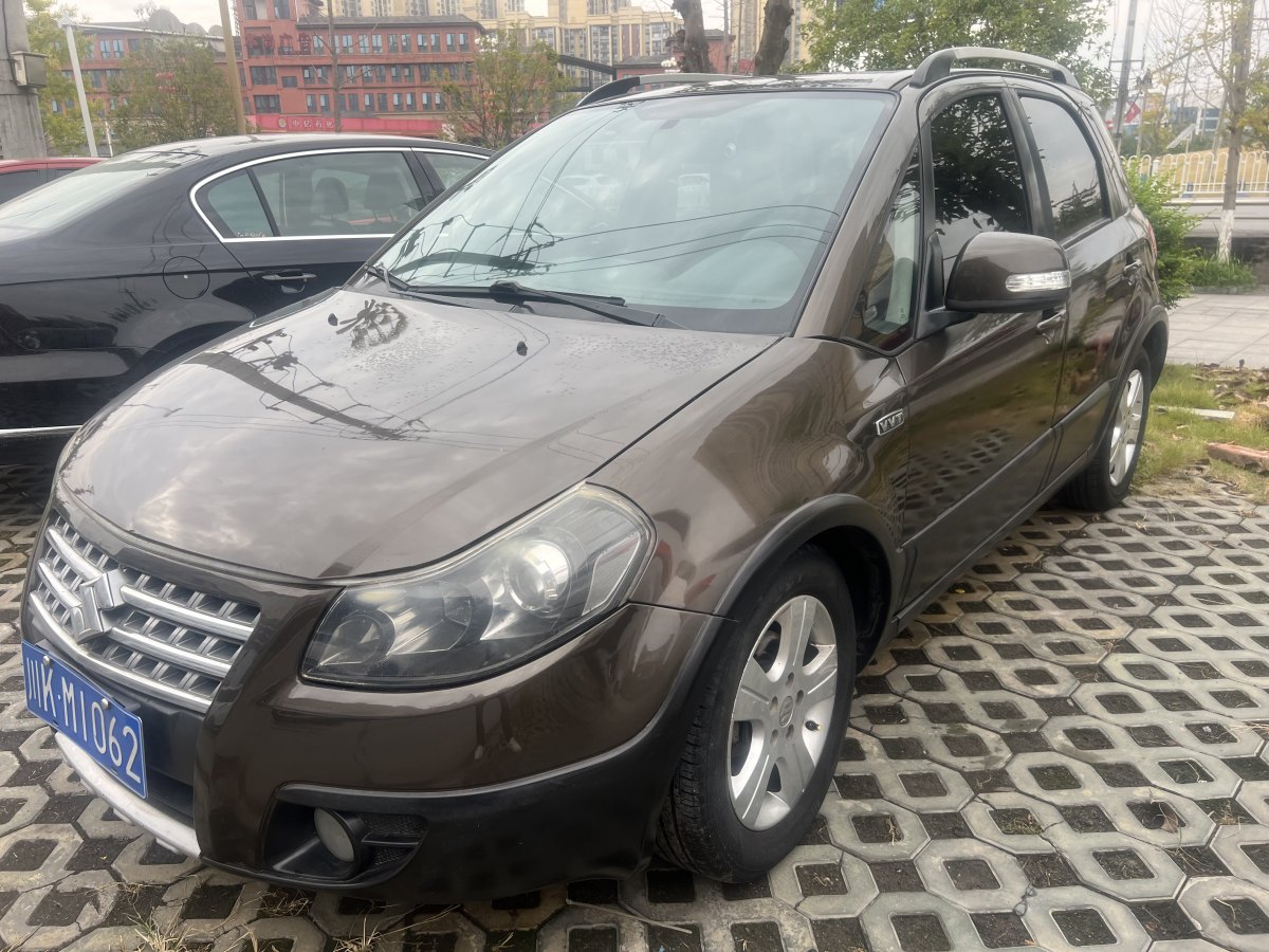 鈴木 天語  2012款 SX4 1.6L 兩廂銳騎型圖片