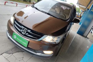 730 寶駿 1.5T 手動(dòng)標(biāo)準(zhǔn)型 7座