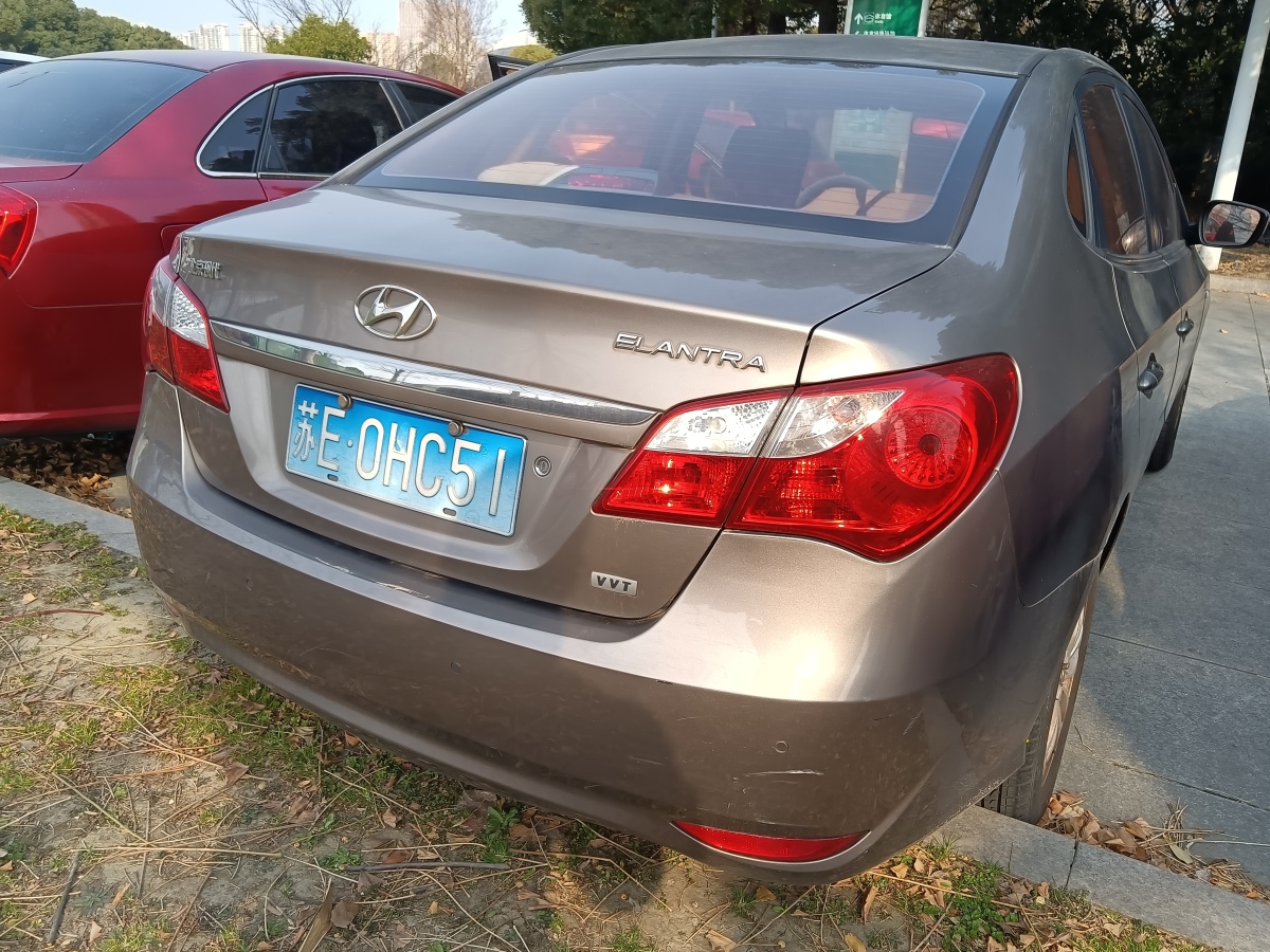 現(xiàn)代 悅動  2011款 1.6L 自動舒適型圖片