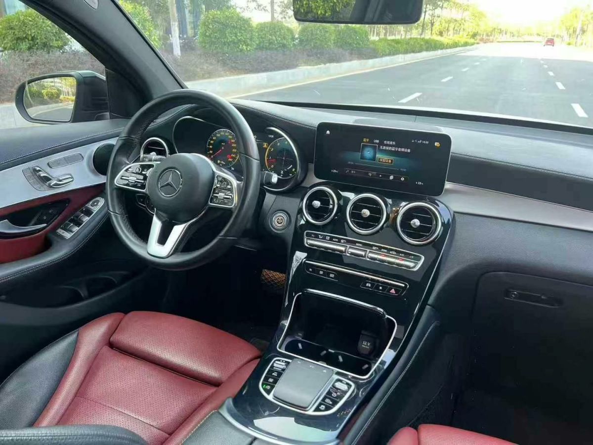 奔馳 奔馳GLC轎跑 AMG  2020款 AMG GLC 43 4MATIC 轎跑SUV圖片