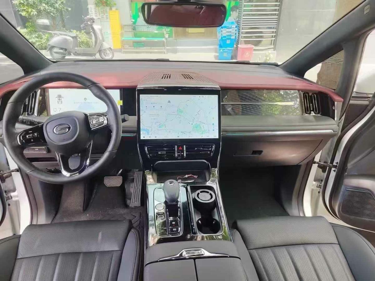 名爵 MG Cyberster  2023款 520km 傳奇四驅(qū)版圖片