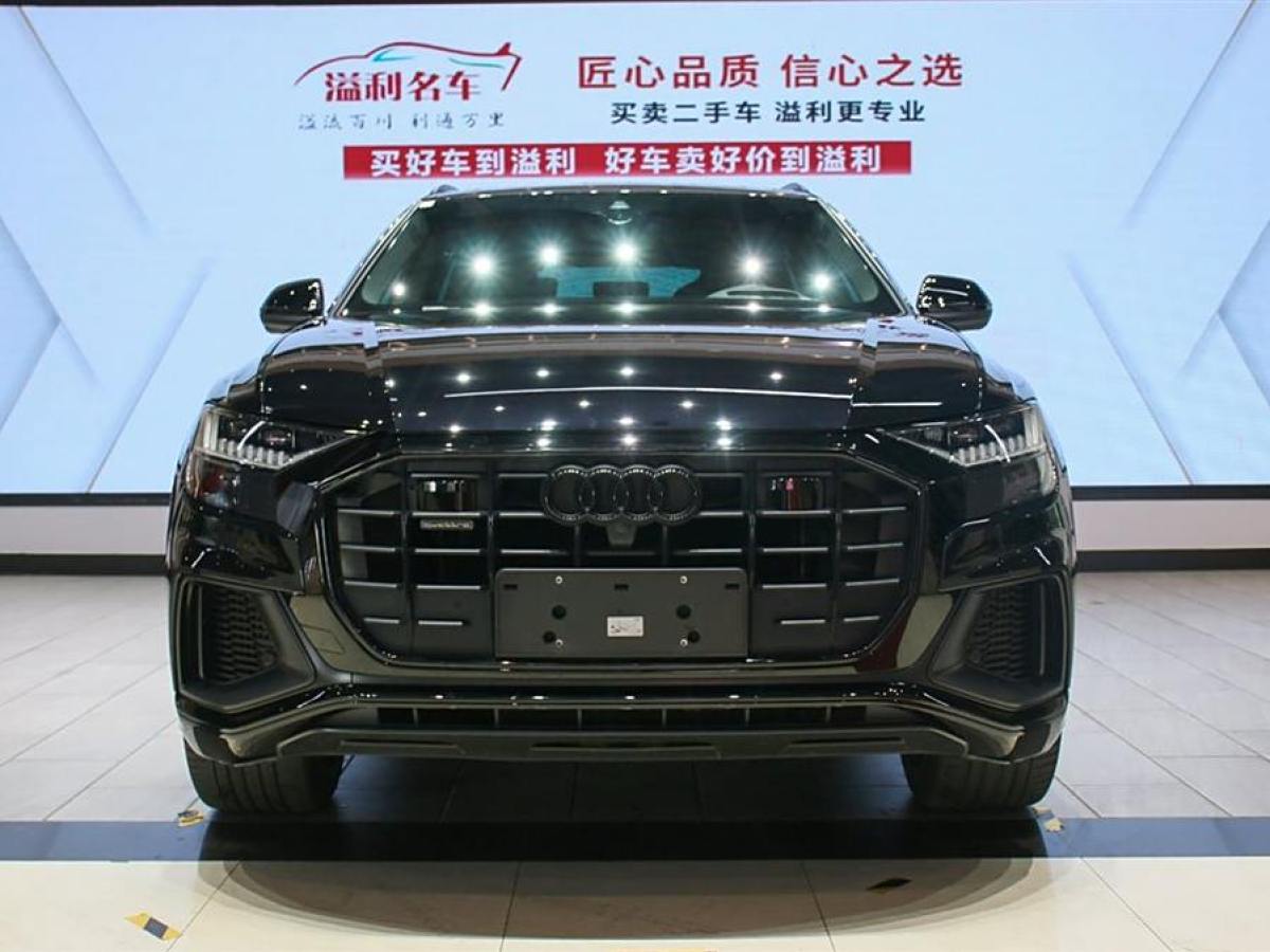 奧迪 奧迪Q8  2021款 55 TFSI 暗夜騎士限量版圖片