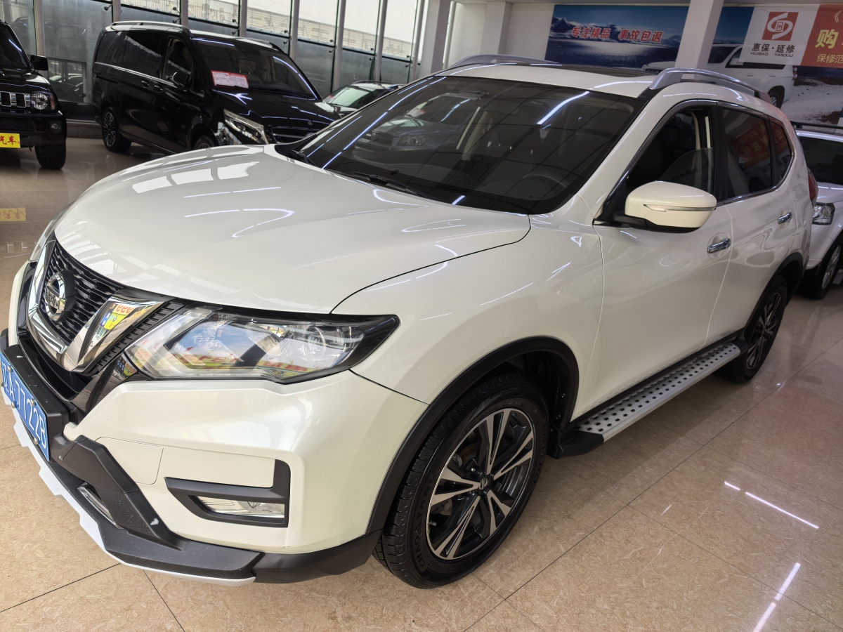 2018年3月日產(chǎn) 奇駿  2017款 2.5L CVT領(lǐng)先版 4WD