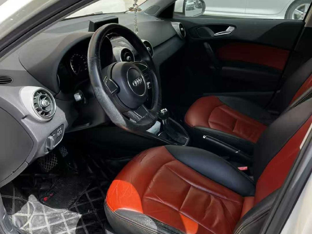 奧迪 奧迪A1  2013款 30 TFSI Sportback Ego圖片