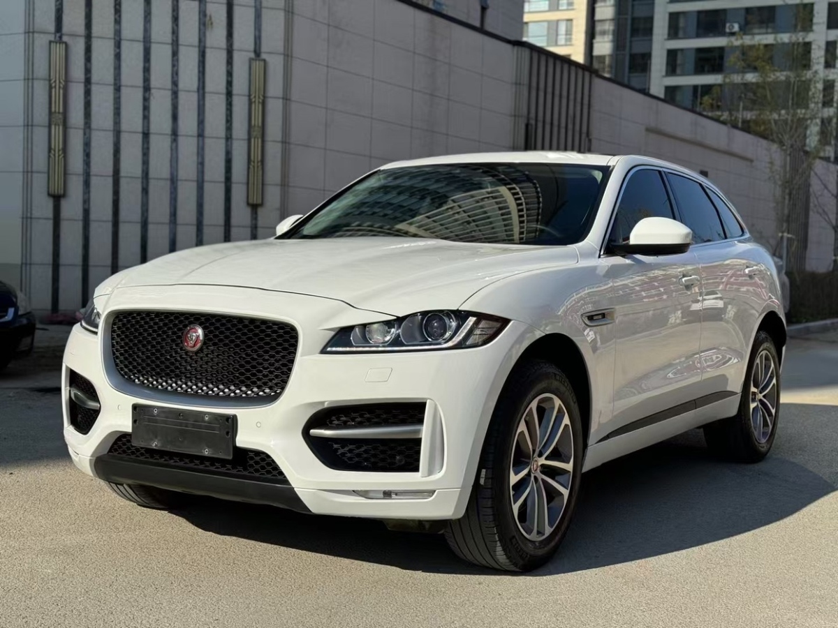 捷豹 F-PACE  2016款 3.0 SC 四驱R-Sport运动版图片