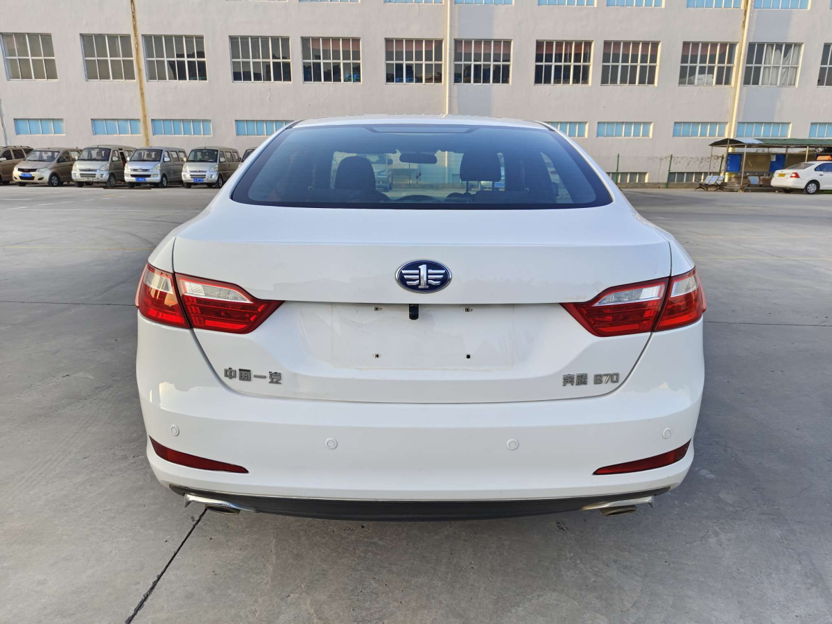奔騰 B70  2016款 2.0L 自動豪華型圖片