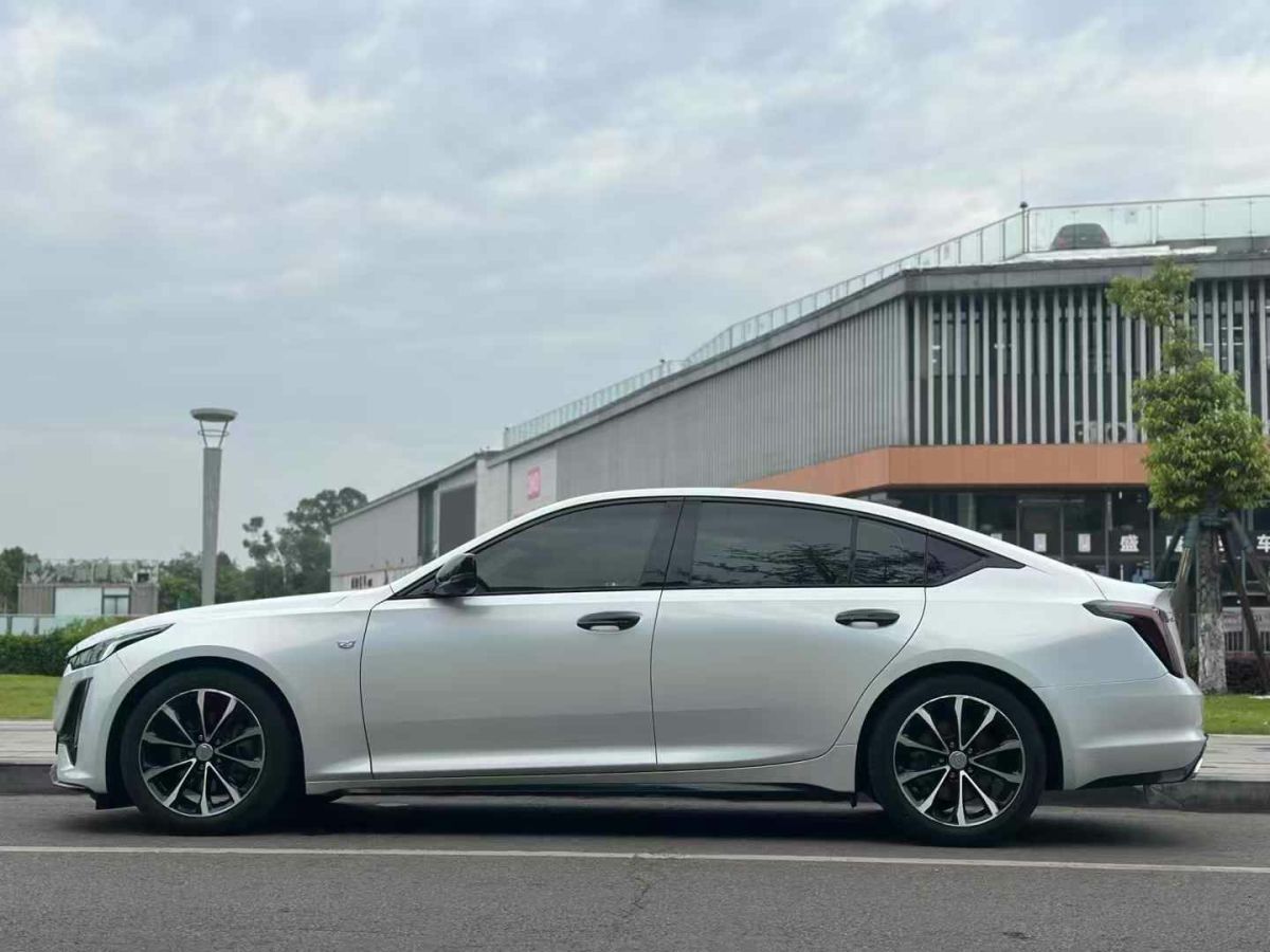 凱迪拉克 XT5  2020款  28T 四驅(qū)豪華型圖片
