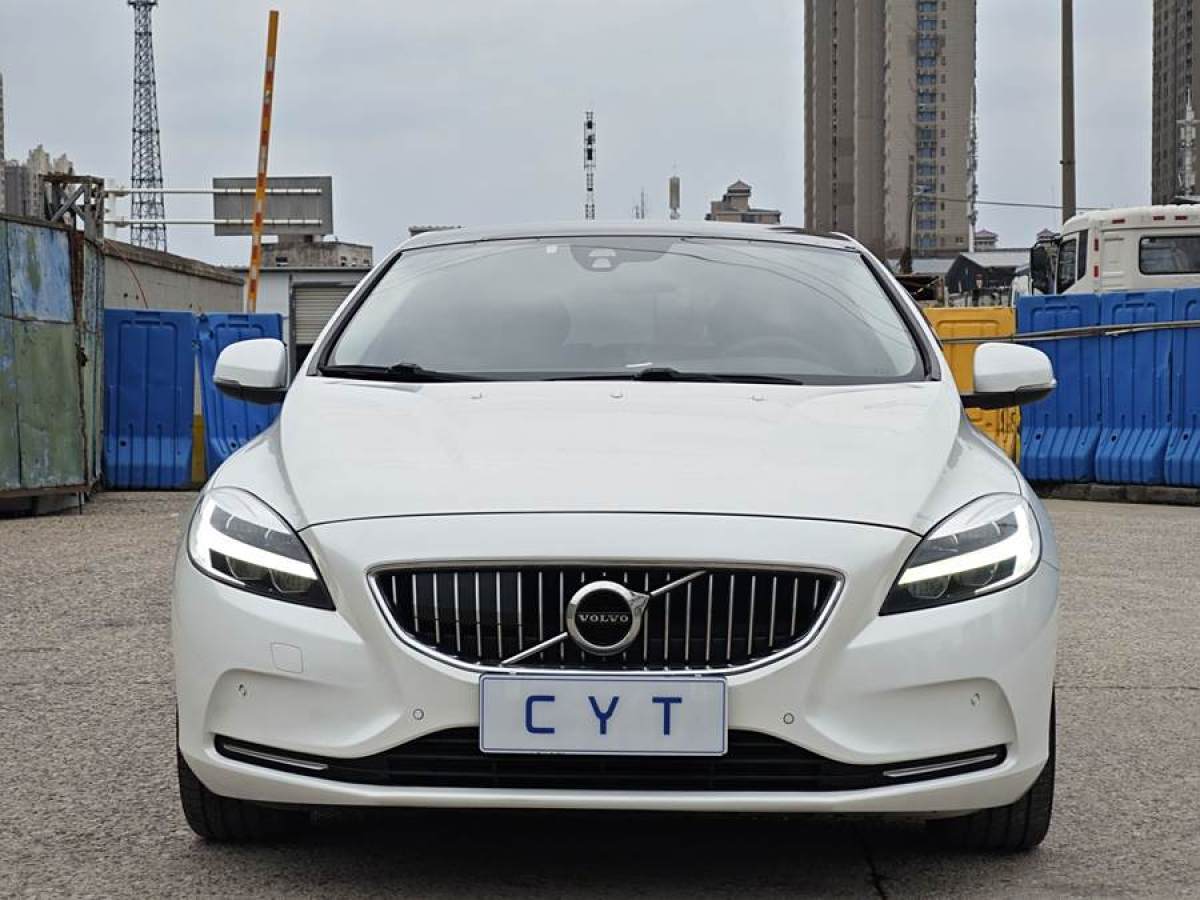 沃爾沃 V40  2017款 T3 智雅版圖片