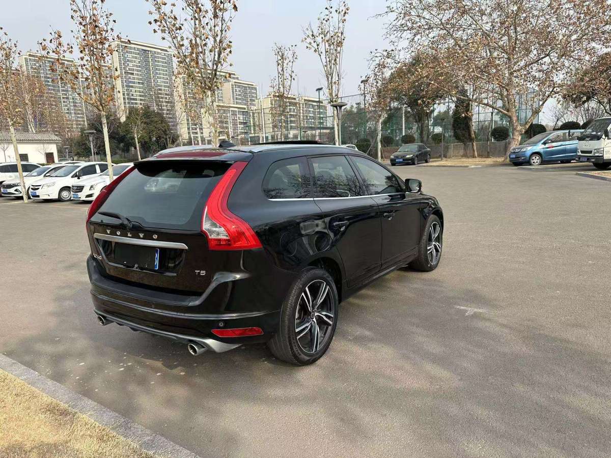 沃爾沃 XC60  2017款 T5 AWD 個性運動升級版圖片