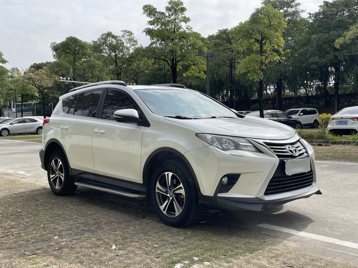 豐田 RAV4  2018款 榮放 2.0L CVT兩驅風尚版圖片