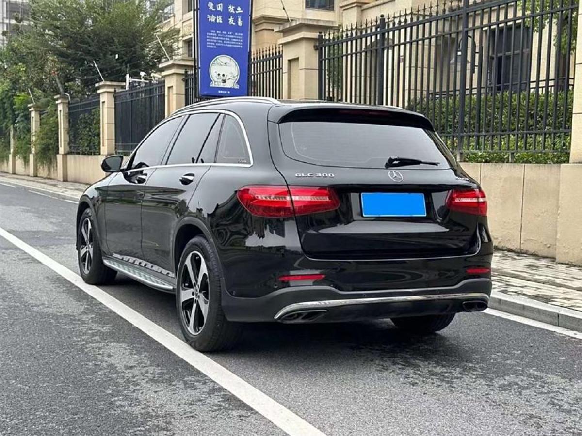 奔馳 奔馳GLC  2017款 GLC 300 4MATIC 動(dòng)感型圖片