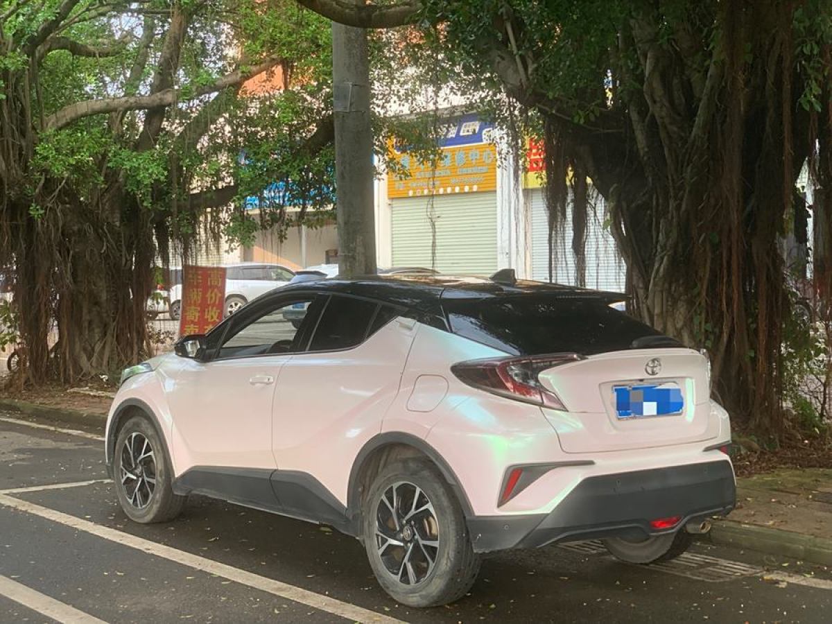 豐田 C-HR  2018款 2.0L 豪華版 國(guó)V圖片