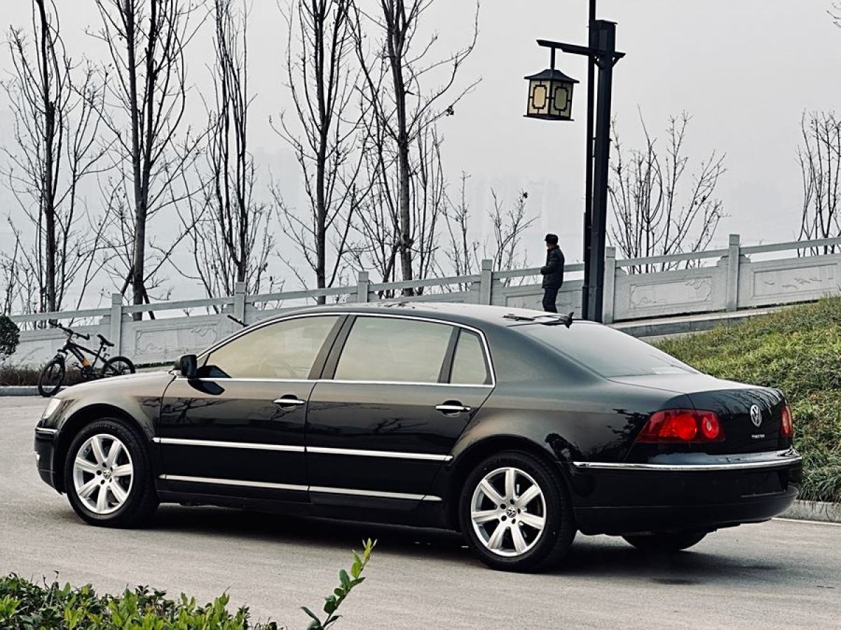 大眾 輝騰  2009款 3.6L V6 5座加長豪華版圖片