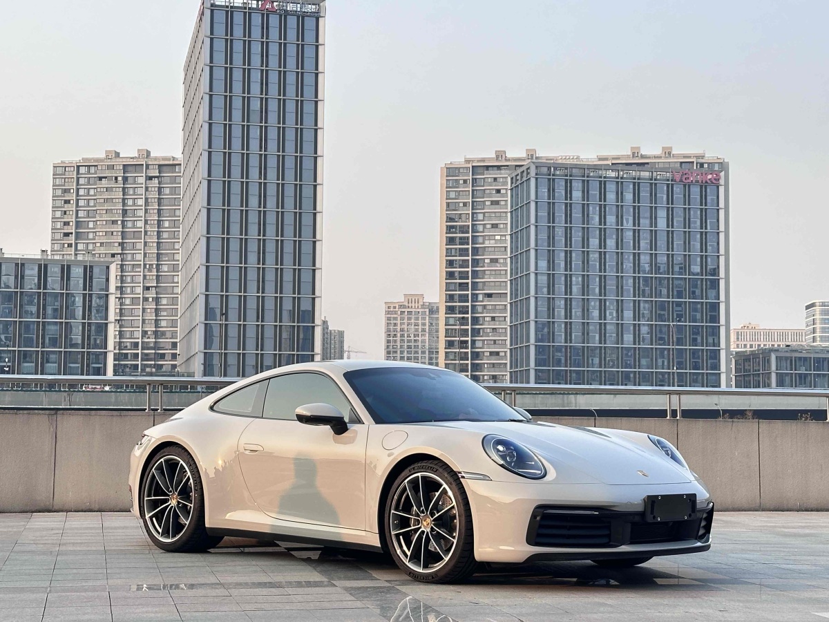 保時(shí)捷 911  2022款 Carrera 3.0T圖片