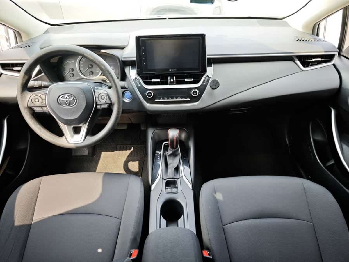 豐田 卡羅拉  2019款 雙擎 1.8L E-CVT GL-i精英版圖片
