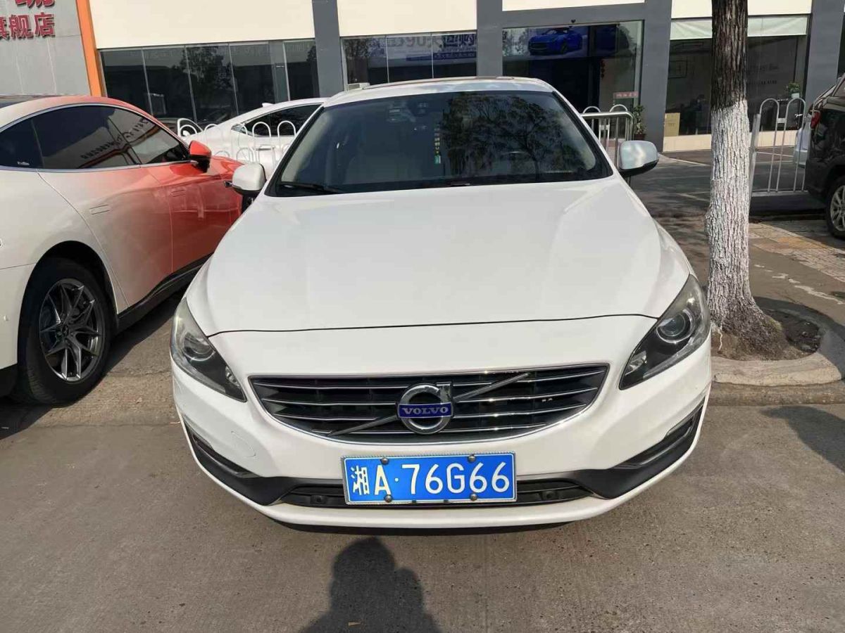 沃爾沃 S60L  2014款 2.0T 智行版圖片