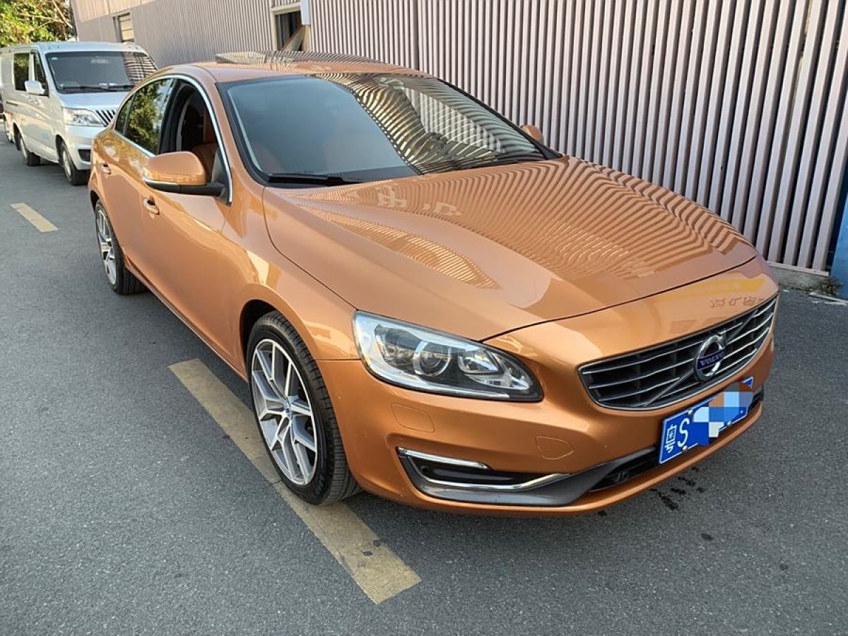 沃爾沃 S60  2015款 L 2.0T 智遠(yuǎn)版圖片