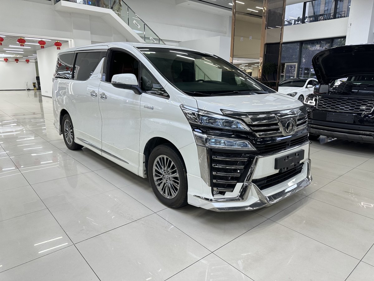 丰田 威尔法  2019款  双擎 2.5L HV豪华版图片