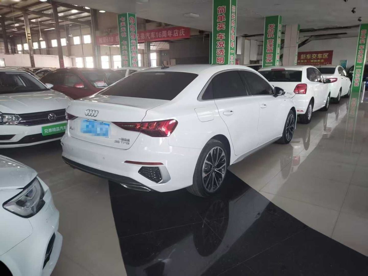 2024年6月奧迪 奧迪A3  2024款 A3L Limousine 35 TFSI 時尚致雅型