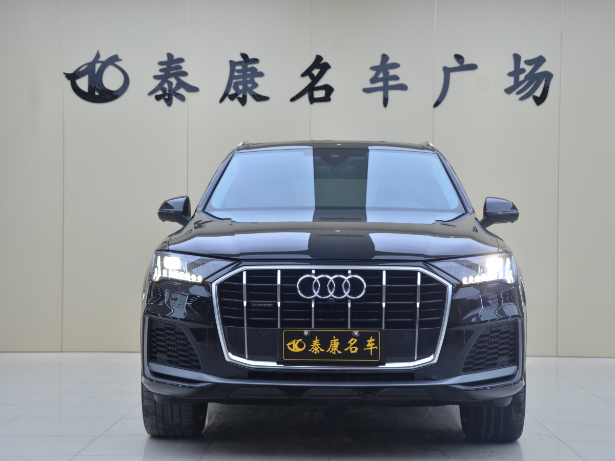 奧迪 奧迪Q7  2023款 55 TFSI quattro S line運(yùn)動(dòng)型圖片