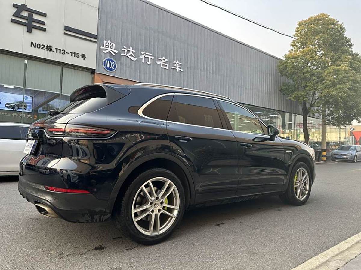 保時(shí)捷 Cayenne新能源  2020款 Cayenne E-Hybrid 2.0T圖片