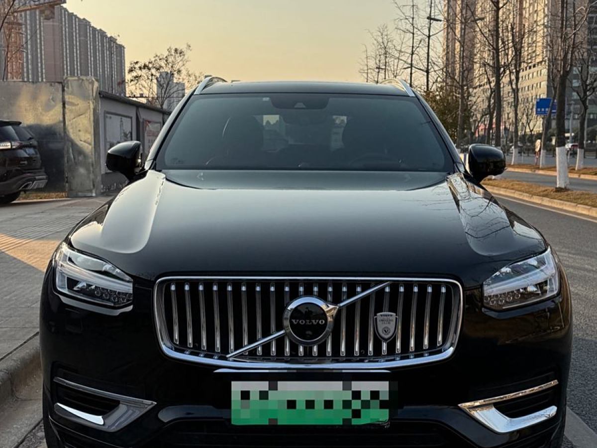 沃爾沃 XC90新能源  2021款 E驅(qū)混動 T8 智尊豪華版 7座圖片