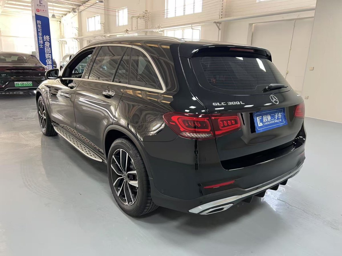 奔馳 奔馳GLC  2018款 改款 GLC 300 4MATIC 動(dòng)感型圖片