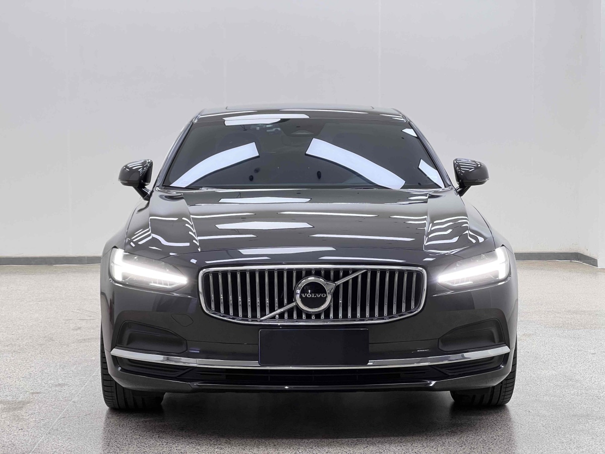 沃爾沃 S90  2023款 B5 智遠(yuǎn)豪華版圖片
