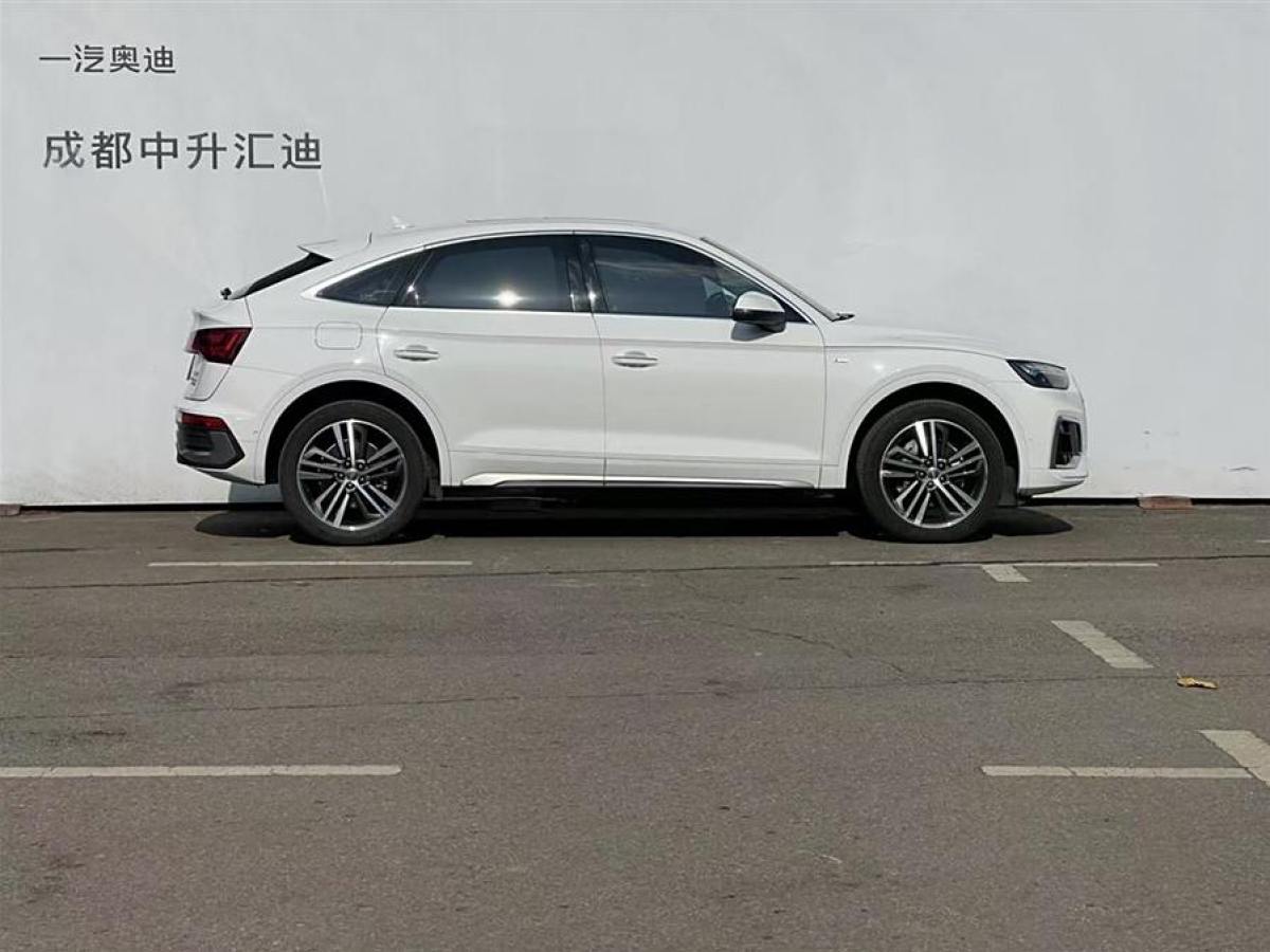 奧迪 奧迪Q5L Sportback  2022款 改款 40 TFSI 豪華型圖片