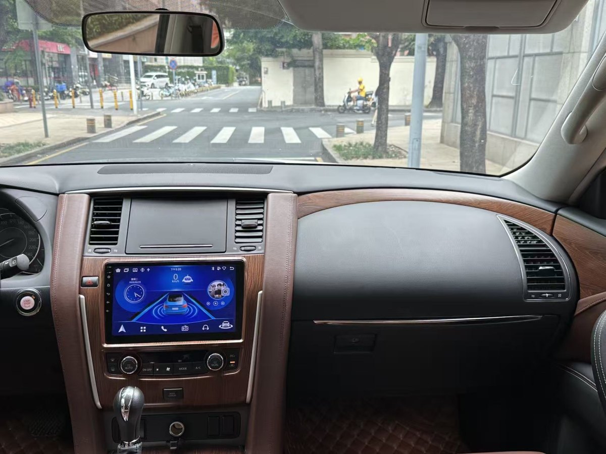 2020年4月日產(chǎn) 途樂  2018款 4.0L 鉑金型