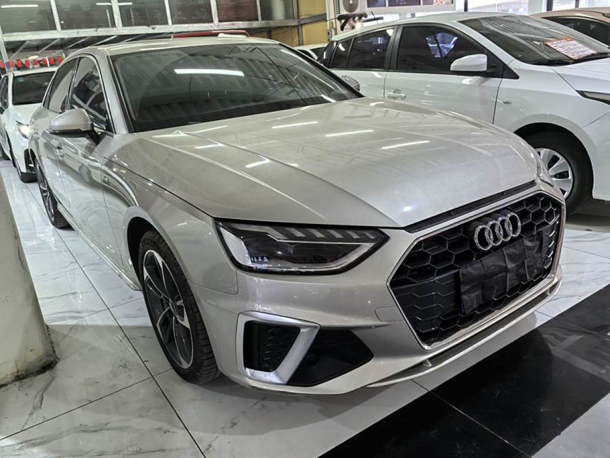 奧迪 奧迪A4L  2020款 40 TFSI 豪華動感型圖片