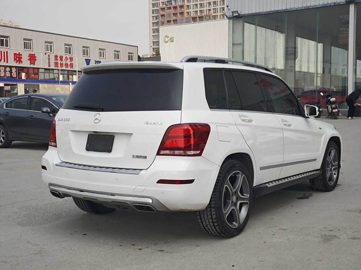 2015年7月奔馳 奔馳GLK級(jí)  2015款 GLK 300 4MATIC 時(shí)尚型 極致版