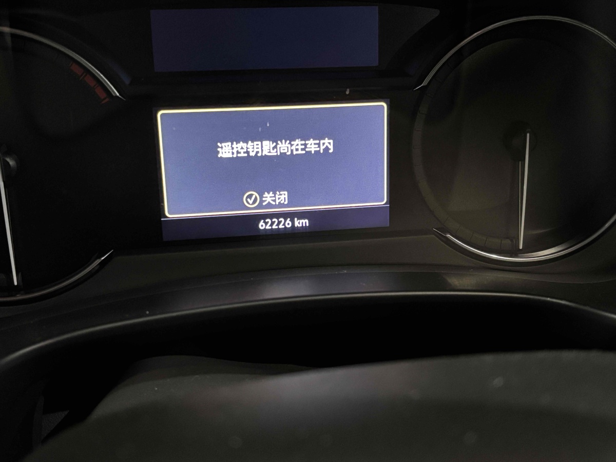 凱迪拉克 XT4  2018款 28T 兩驅(qū)領(lǐng)先型圖片